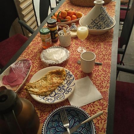 Bed and Breakfast Dar Warda Bizerte Esterno foto