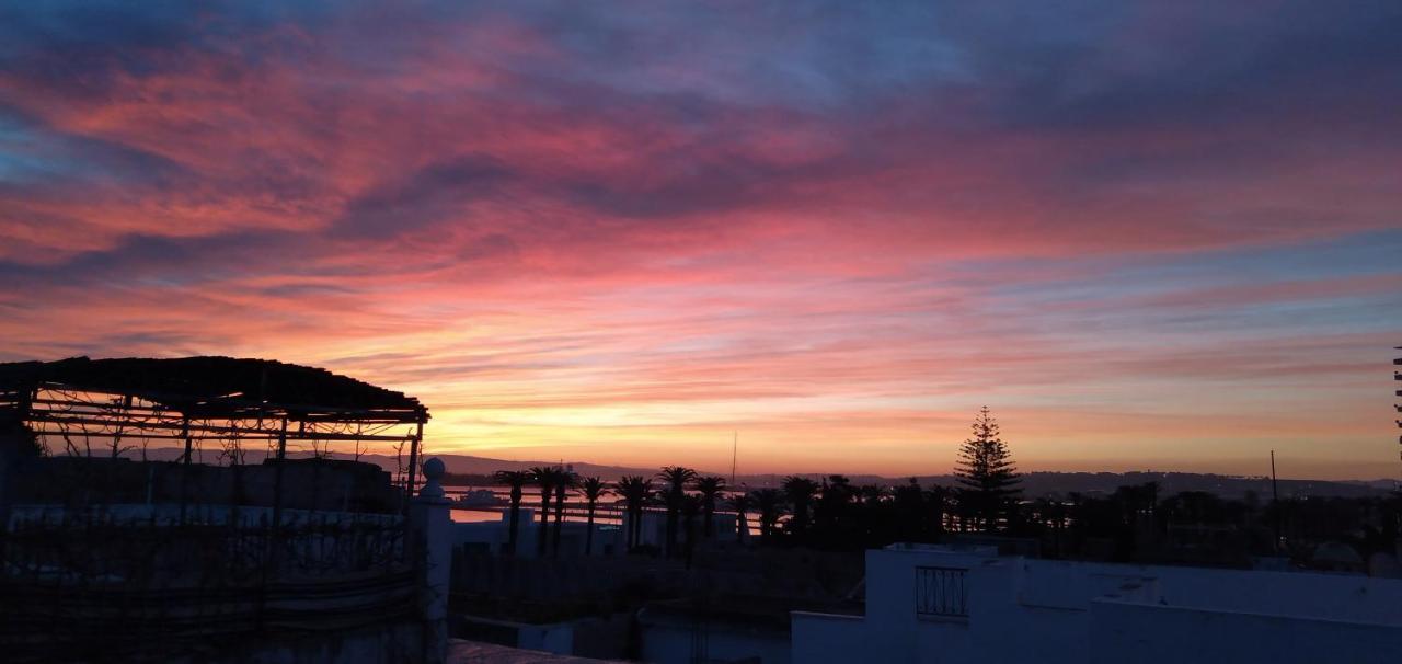 Bed and Breakfast Dar Warda Bizerte Esterno foto